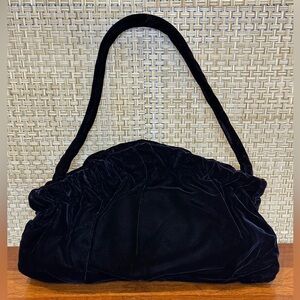 🌟HP🌟VTG 1970s Deep Violet Rouched Velour Spring Snap Closure Handbag